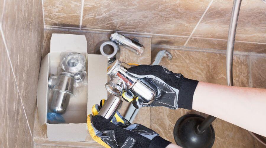 Professional gutter cleaning in Westport, CA